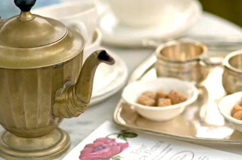 Antic thee can Photos