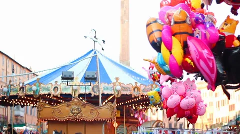 ANTIQUE CAROUSEL BALLOONS OBELISK Stock Footage 33422720