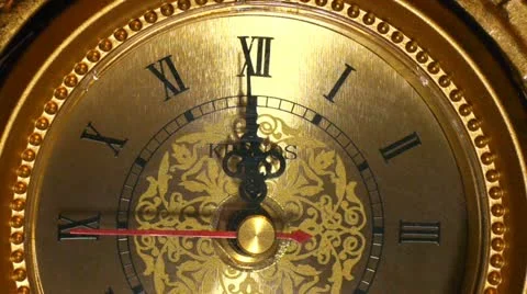 Antique clock 12:00 macro Stockbeeldmateriaal 20589302