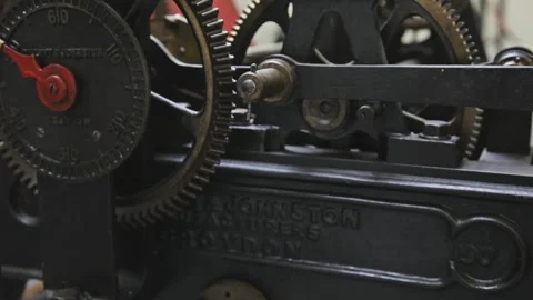 Antique Gillett and Johnston Clockwork Mechanism Gears 스톡 동영상 345749398
