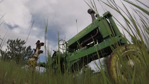 Antique John Deere Tractor Video stock 250299856
