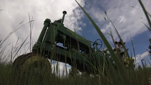 Antique John Deere Tractor Video stock 250299857