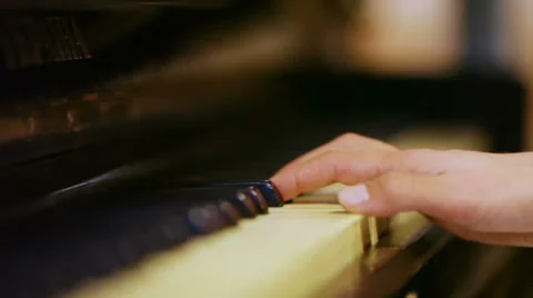 Antique piano Stock-Footage 33548604