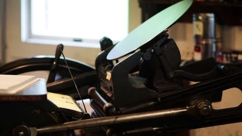 Antique printing press Vidéo 78556780