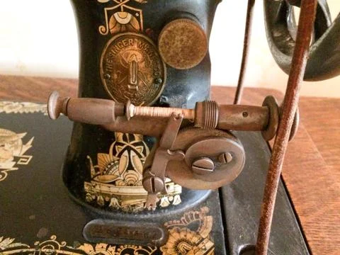 Antique singer sewing machine Stock Photos