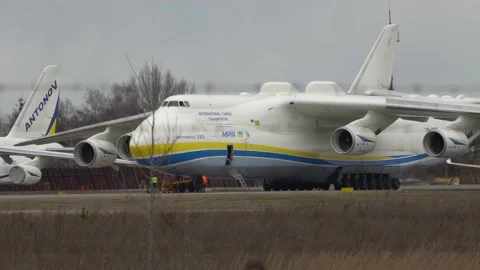 Antonov 225 also know as AN-225 - the biggest airplane in the world, at it's Vidéo 169361245