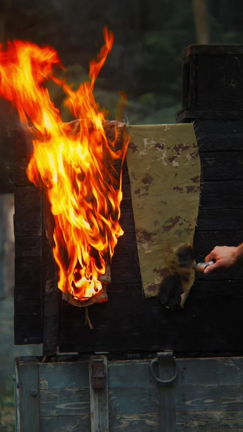 AOR Digital fabric fire test 動画素材 337830155