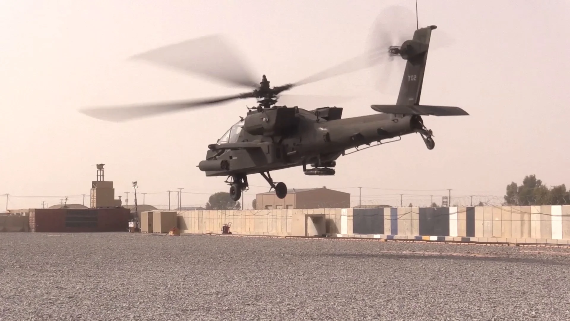 apache-ah-64-helicopter-takes-footage-08