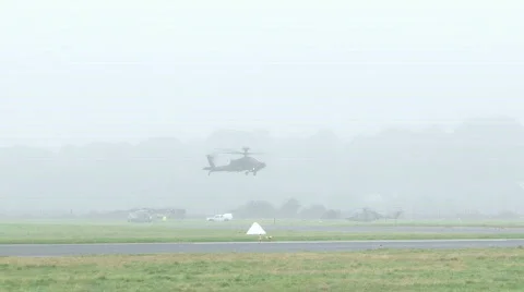 Apache helicopter taking off Vídeo Stock 289678