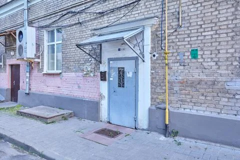 Apartment building in the city Stock Photos