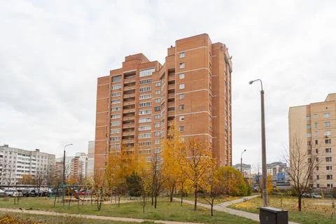 Apartment buildings in fall Foto stock