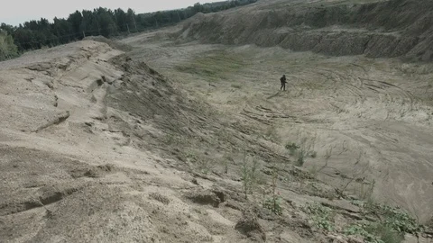 Apocalypse. A lonely warrior wanders through the wasteland. Stock Footage 95417081