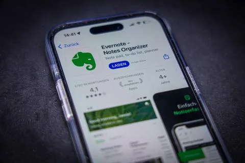 App Store - Apple 20.02.2023: Apple App Store auf einem iPhone. Nützliche .. Stock Photos