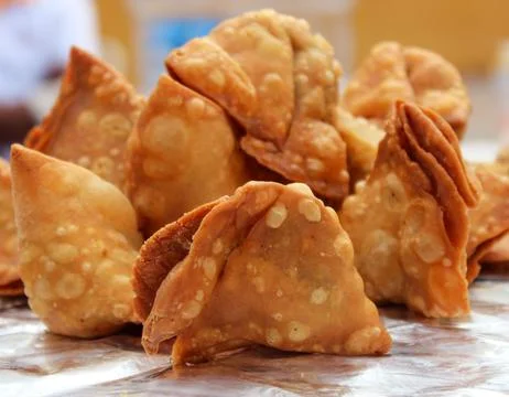 Appealing snack of samosa in bunch Stock Photos