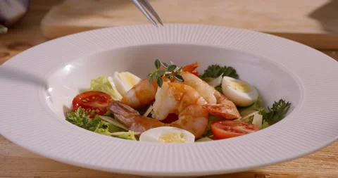 Appetizing Salad Featuring Shrimp, Colorful Vegetables, and Fresh Eggs, Ideal Stock Footage 295414187