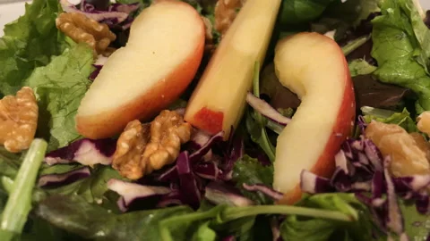 Apple and walnut salad Видео 235818053