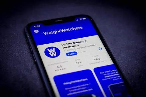   Apple App Store auf einem iPhone. Favoriten der Woche - WeightWatchers P... 库存照片