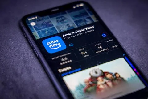   Apple App Store auf einem iPhone. Essentielle Streaming-Apps. Amazon Pri... Stock Photos