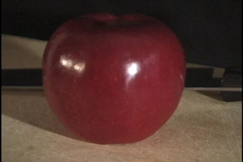 Apple Chopped In Half Stockbeeldmateriaal 296788