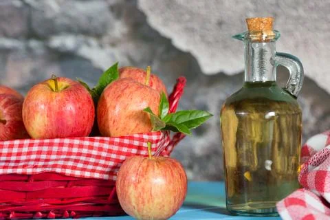 Apple cider vinegar Stock-Fotos