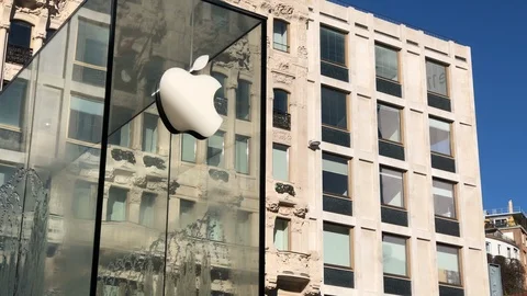 Apple Computer Store, Liberty Square, Milan, Italy Stock Footage 121644725