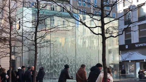 Apple Computer Store, Liberty Square, Milan, Italy Stock Footage 121646372