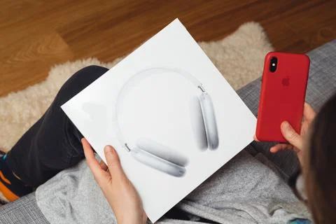 Apple Computers AirPods Max over-ear headphones iPhone 写真素材
