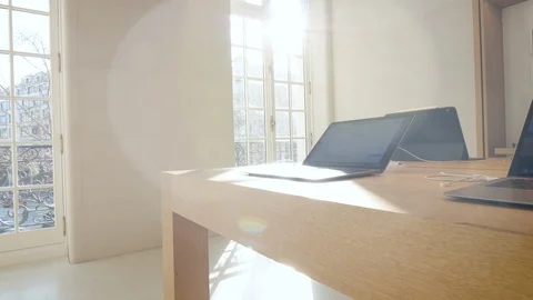 Apple Computers MacBook Pro laptop inside Apple Store on Champs Elysees Vídeo Stock 116883864