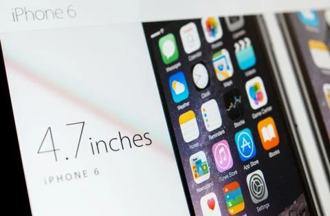 Apple computers webpage announcing new iphone launch Stock Photos
