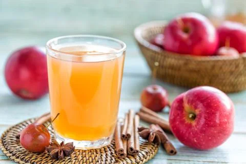 Apple juice Stock Photos