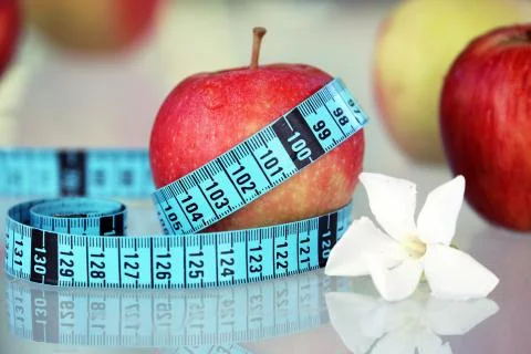 Apple With Measuring Tape Foto stock
