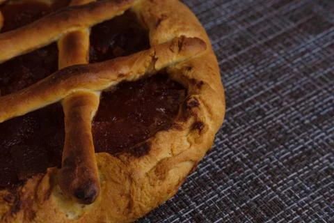 Apple pie on the table. Foto stock