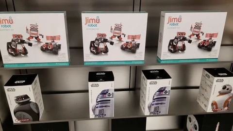 Apple Store - Osmo iPhone Base, Jimu Robot, Sphero Stock Footage 93811779