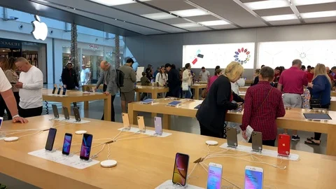 Orlando Usa Customers Lining Apple Store Purchase New Iphone Smartphones  Stock Video Footage by ©Jshanebutt #424000994