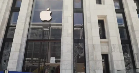 The Apple Store in Washington, DC is looted Stock Footage 131489594