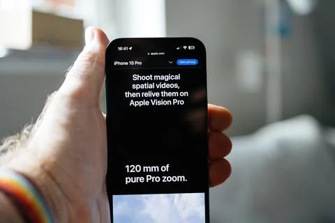 Apple.com Highlights 'Shoot Magical Spatial Videos' for iPhone 15 PRO Stock Photos
