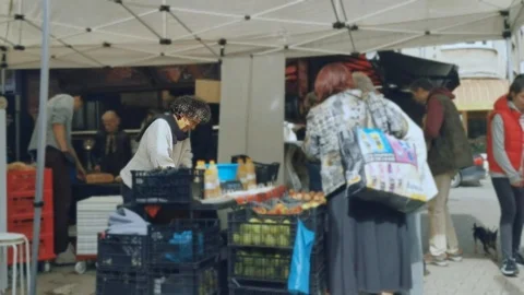 AppleMerchant Stock Footage 117243990