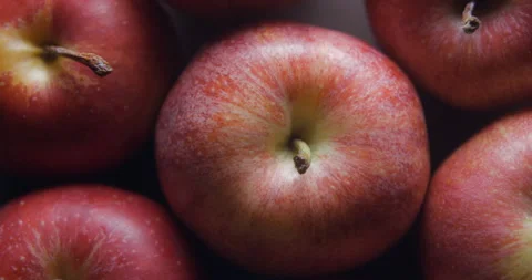 Apples close up studio shot over rotating Stock-Footage 324837179