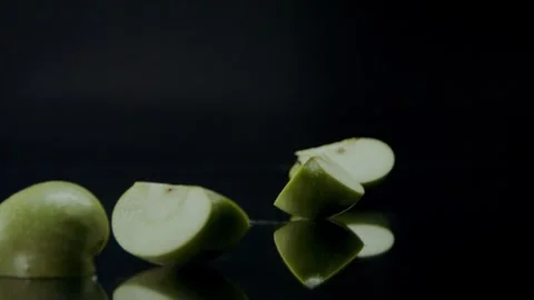Apples collide with each other, shooting video from hands Video stock 327572311