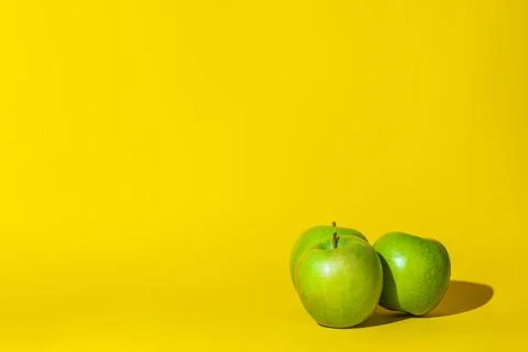Apples fruits three objects Foto stock