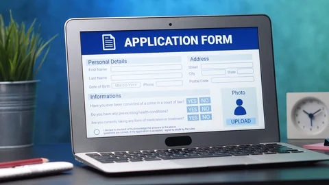 Application Form on a Laptop Computer Screen 스톡 동영상 106413969