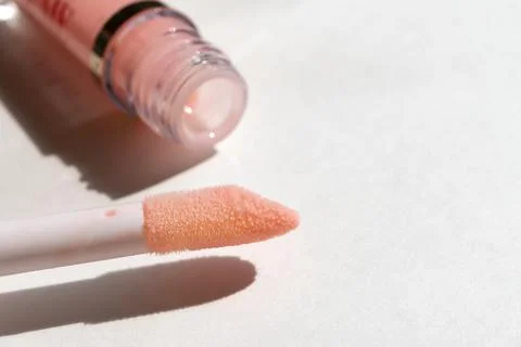 Applicator with liquid lipstick Foto stock