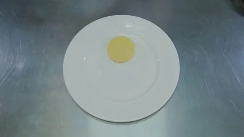 Apply  cream on the cake Stock Footage 70973855