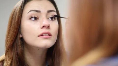 Applying Mascara Stock Footage 79323500