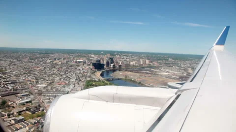 Approach Video stock 945325