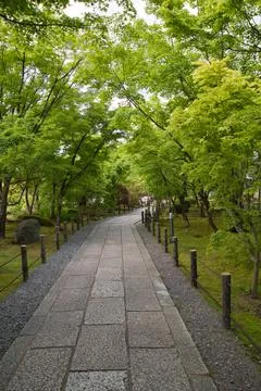 The approach inside Eikan-Do temple.  Kyoto Japan Stock Photos