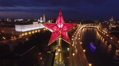 Approach to kremlin star. Best unique night flight close to Moscow Kremlin. Stock Footage 65565422