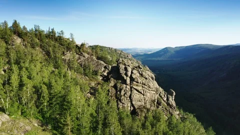 Approach to the rock. Vidéo 112097697