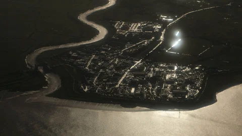 Approaching London Stock Footage 101638381