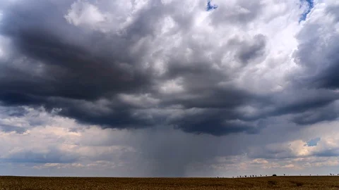Approaching storm with heavy clouds Stock Footage 93124160